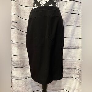 White House Black Market Classic Black Pencil Skirt Size 6 Office Interview